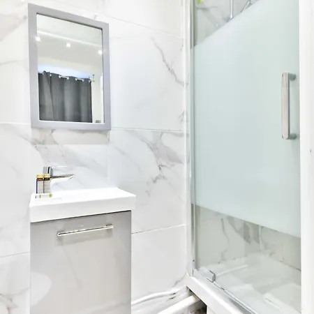 Studio In The Heart Of Nation Charonne Paris